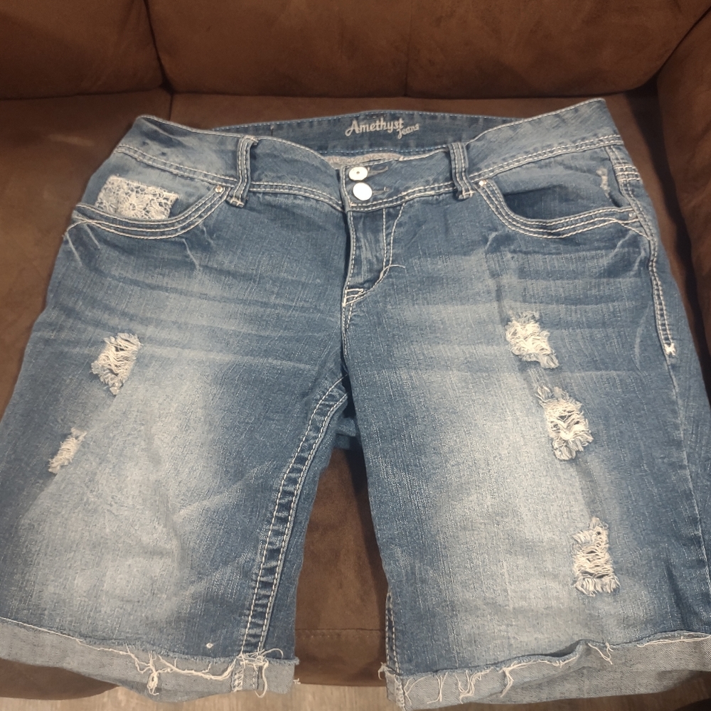 Amethyst Jeans bermuda shorts size 14